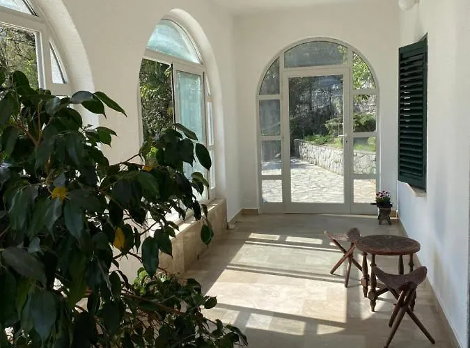 Back To Pobri-opatija * 奥帕提亚