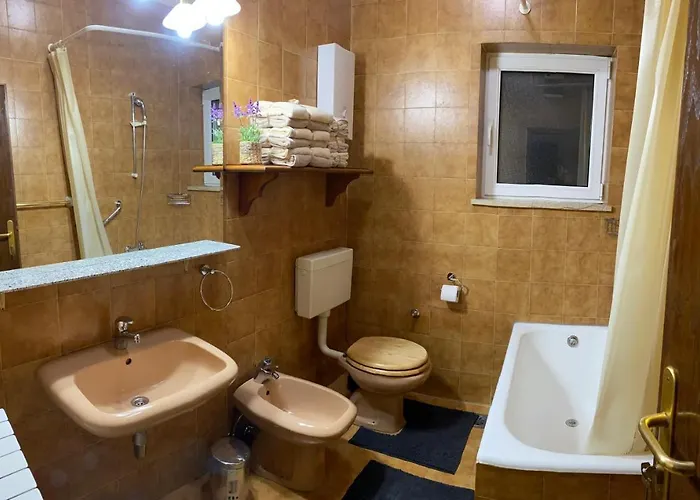 Back To Pobri-opatija * Opatija